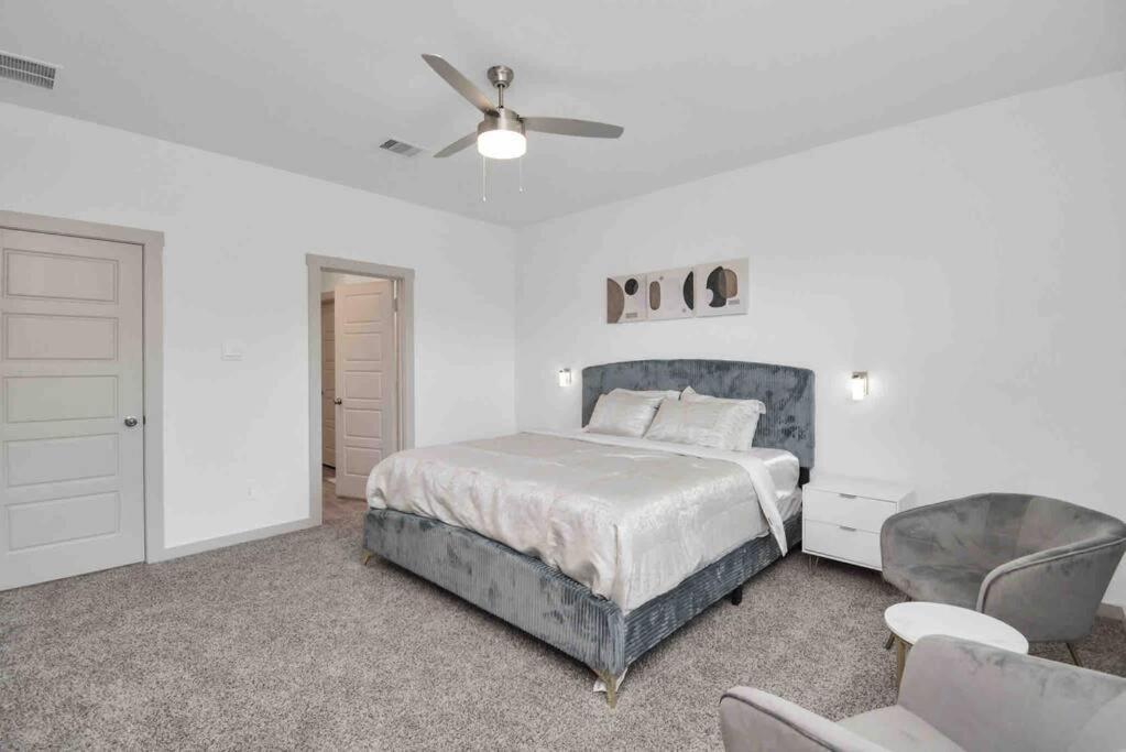 4Bedroom Escape - Near Med Center With Backyard 休斯敦 外观 照片